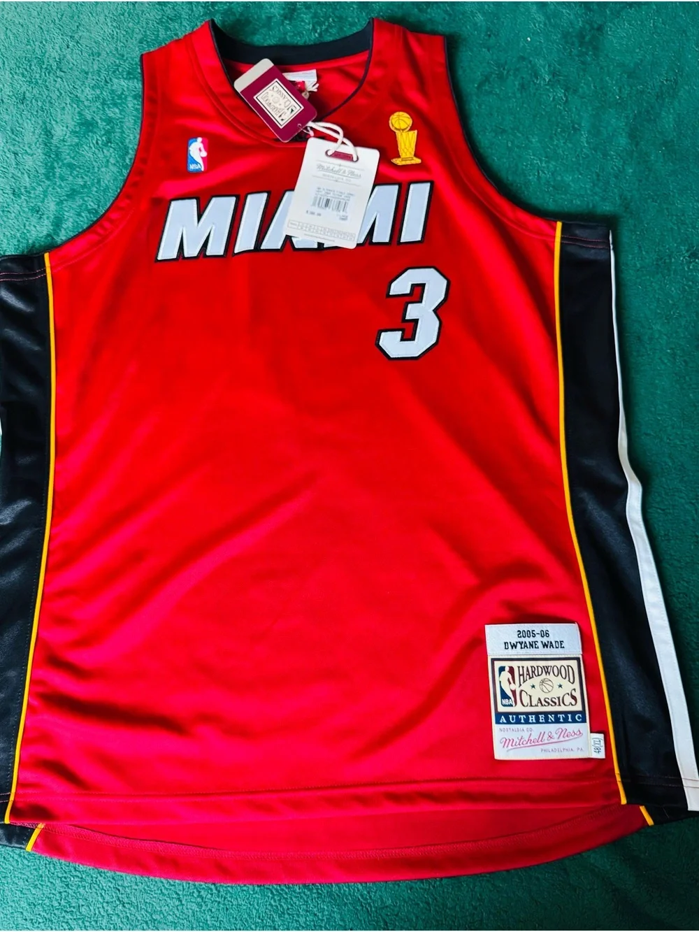 Mitchell & Ness Authentic Miami Heat Basketball Jersey bundle